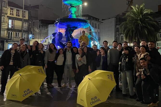 New Years Eve Porto Crawl: 7 drinks, Games, Fun & VIP club entry - Drinking games and the first bar