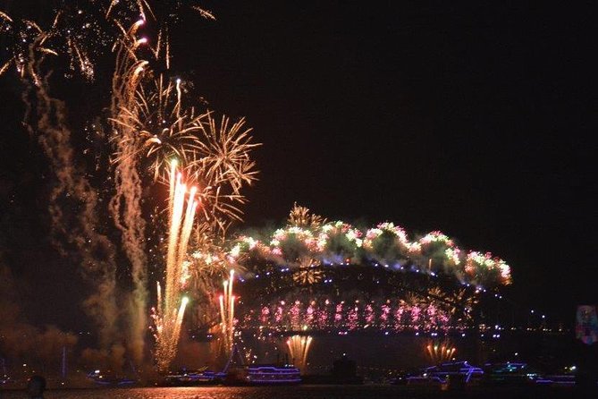 New Years Eve Sydney Harbour Cruise 2026-2027 - The eight-hour rhythm