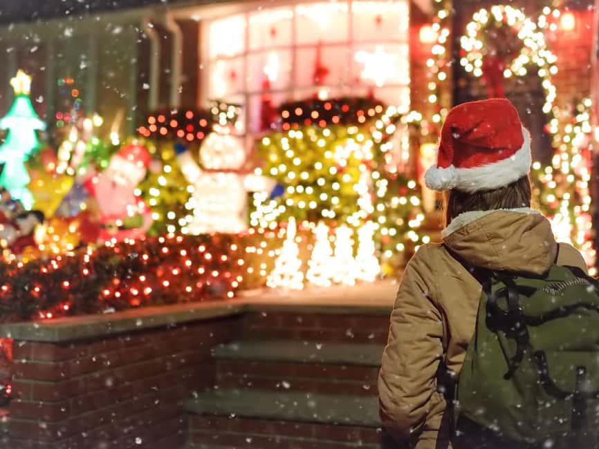 New York Christmas Lights Tour by BUS - Starting at The Manhattan at Times Square Hotel