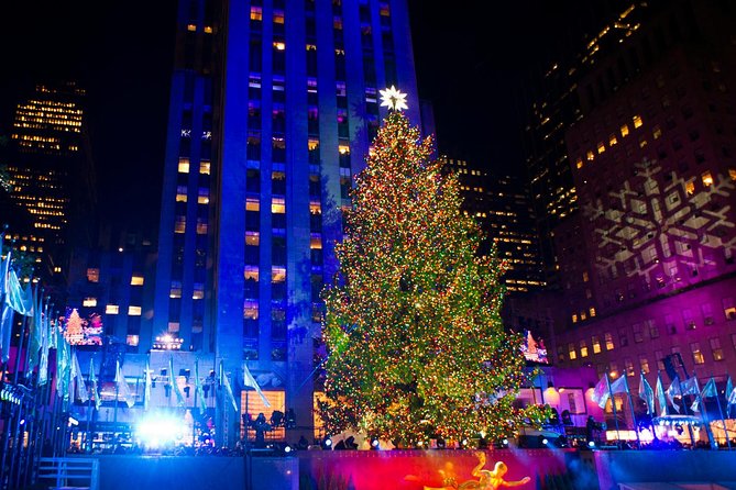 New York City Christmas Holiday Lights and Markets Walking Tour - The guides make or break the experience