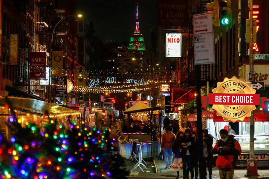 New York: Rockefeller Center Christmas Tree Pedicab Tour - A warm seat for New York’s coldest show