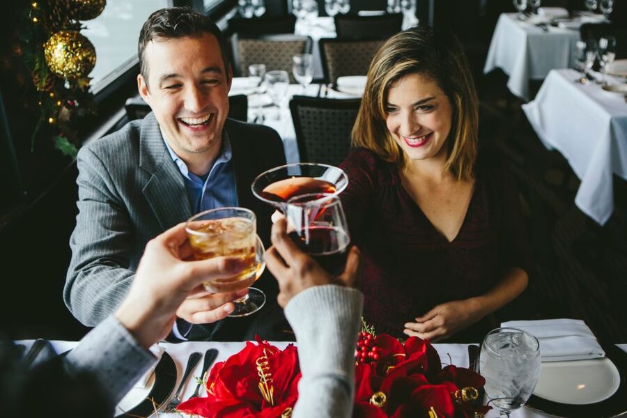NYC: Christmas Eve Gourmet Brunch or Dinner Harbor Cruise - Five things to know before booking