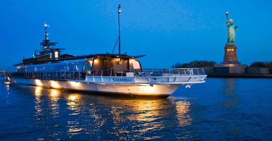 NYC: Christmas Eve Gourmet Brunch or Dinner Harbor Cruise - The three-course meal and onboard drinks