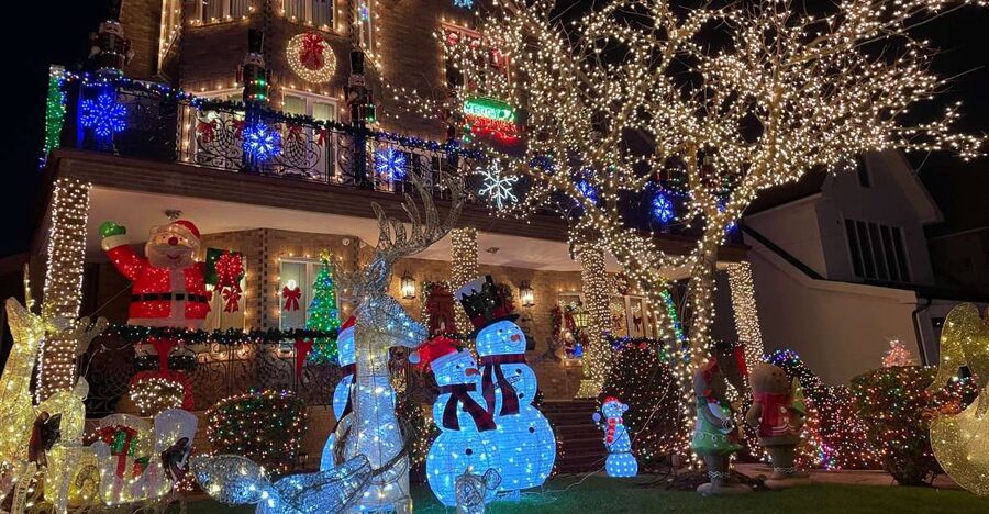 NYC | French guided tour of Christmas in Brooklyn - Taking the subway toward Dyker Heights