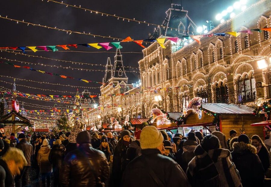 NYC: Magical Christmas Lights Carriage Ride - Key details that shape the experience