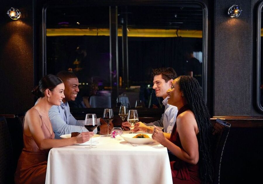 NYC: New Year's Eve Buffet Dinner Fireworks Harbor Cruise - The buffet dinner and open bar