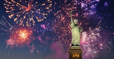 NYC: New Year’s Eve Buffet Dinner Fireworks Harbor Cruise