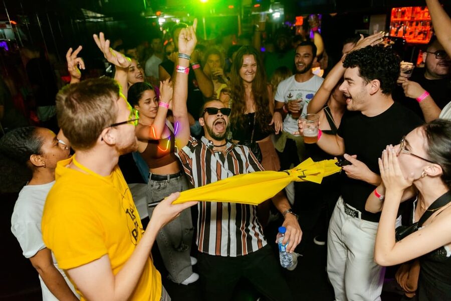 NYE Pub Crawl + VIP Club Entry - What kind of New Year’s Eve is this?