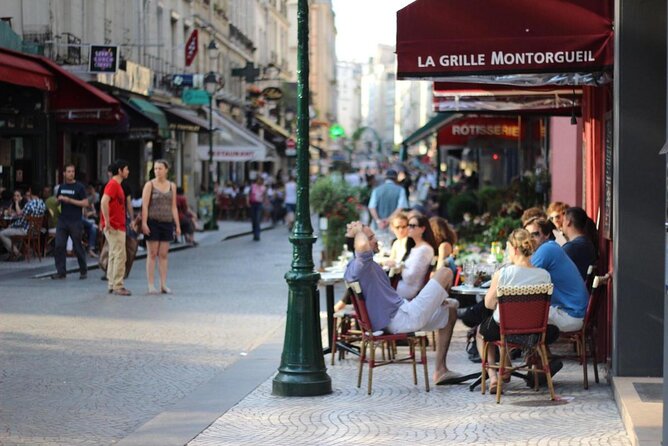 Paris Christmas Food Tour with a Local Guide, and Seasonal Treats - Key points at a glance
