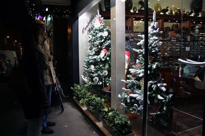 Paris Christmas Gourmet Food Small Group Walking Tour - The warm drink and final tea room