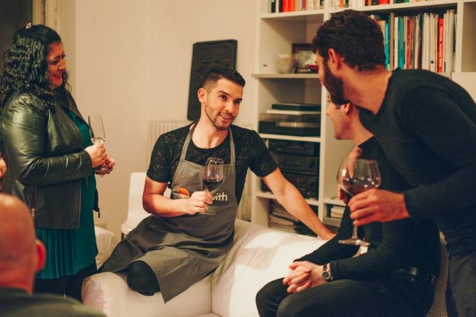 Party Like A Berliner at Christmas - Arriving on Motzstraße at 7:00 p.m.