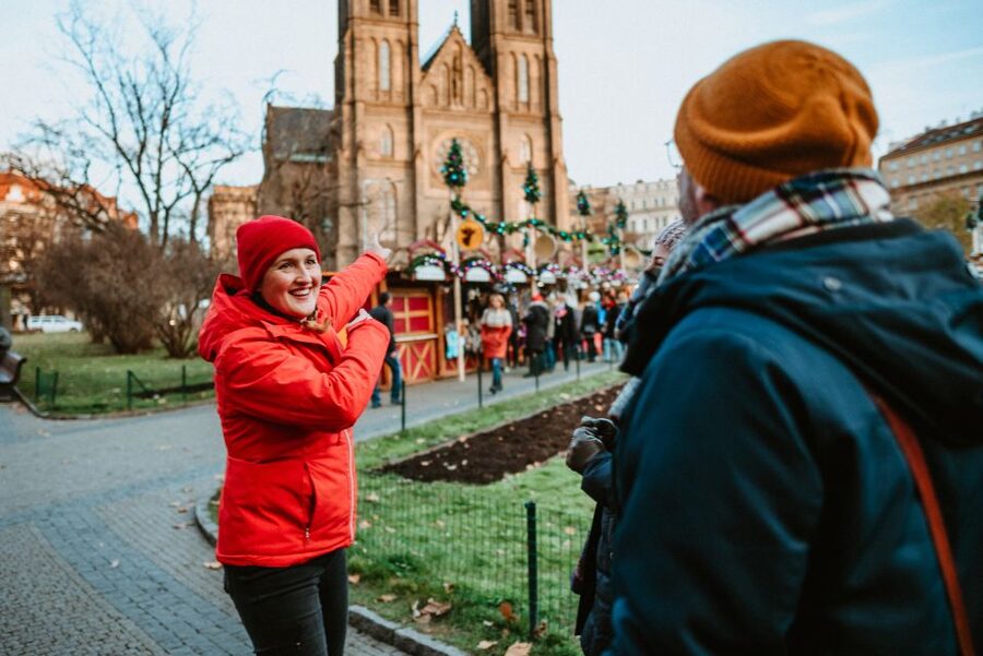 Prague: 2-3h Magical Christmas Markets Tour with Inclusions - Who will enjoy this Prague Christmas walk?