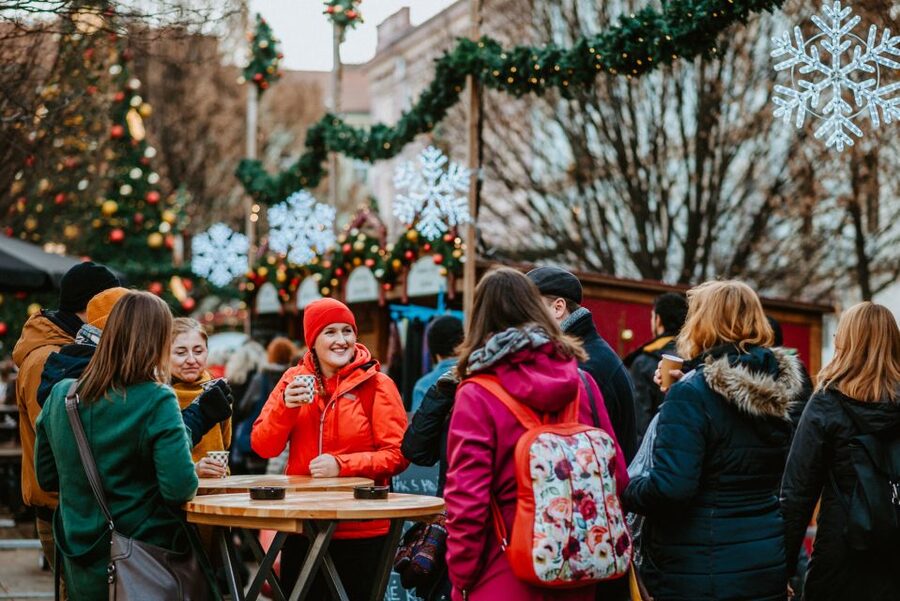 Prague: 2-3h Magical Christmas Markets Tour with Inclusions - The smaller markets where local life comes through