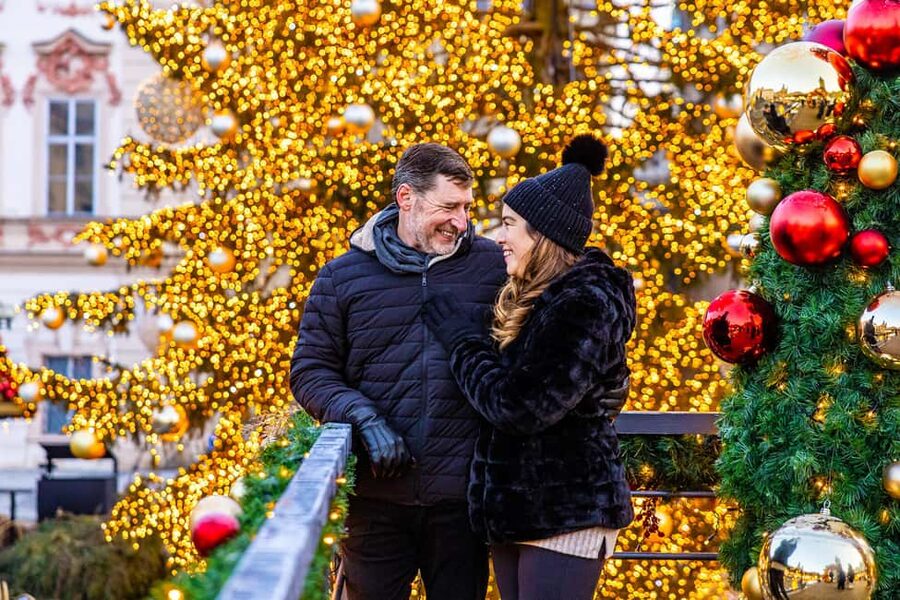 Prague: Christmas/Easter Markets Tour with Photoshoot - Czech holiday customs, from Mikulas to Christmas dinner
