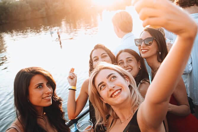 Prague New Year's VIP Boat Party Plus EPIC Club - Music, drinks, and the crowd