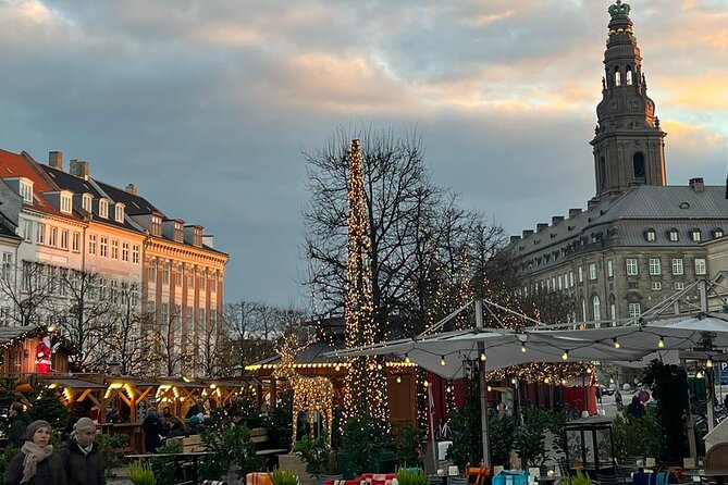 Private 90-Min Ultimate Christmas: Tivoli & Hygge - Starting with Juleøl at City Hall Square