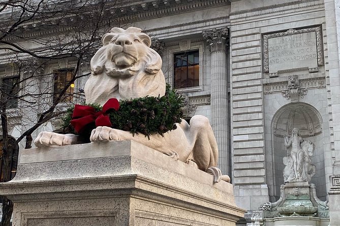 Private New York City Christmas Walking Tour - Communication and cancellation matter