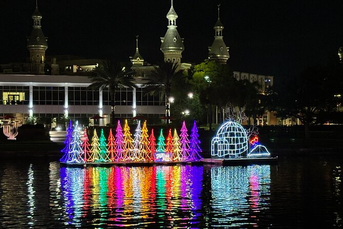 Private Tour to Christmas Winter Village, Bayshore and Hyde Park - Ending at Water Street Tampa