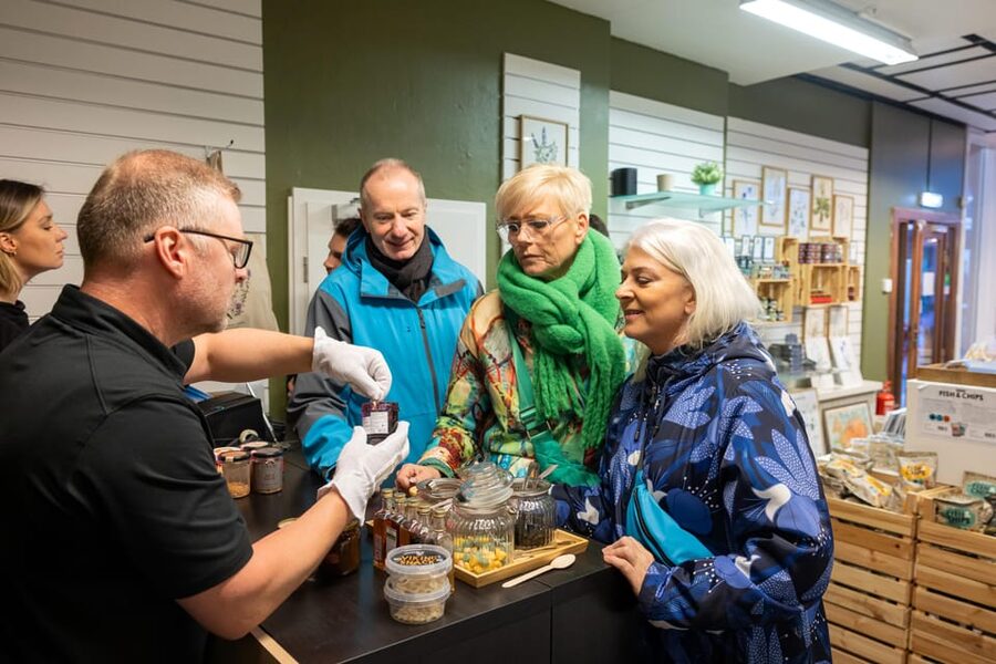 Reykjavik: Christmas Food Tour with Tastings and Drinks - Gravlax and pickled herring bring the sea to Christmas