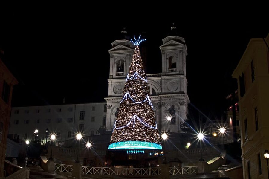Rome: Christmas Lights Walking Tour - Rome at Christmas, One Piazza at a Time