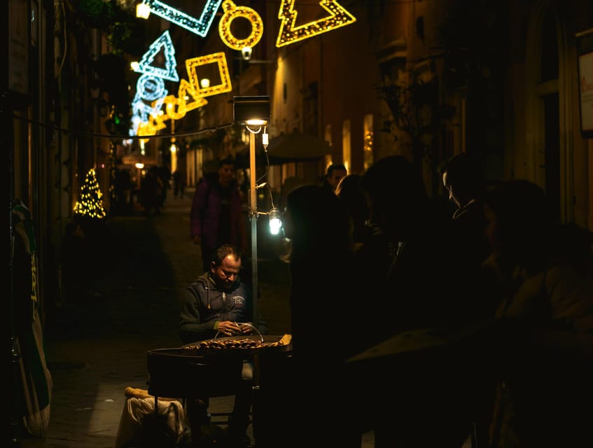 Rome: Christmas Lights Walking Tour - Via del Corso and Piazza Colonna