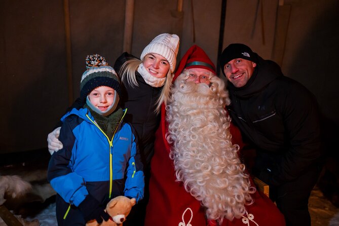 Rovaniemi: Meet Santa Claus & Northern Lights Experience - Who will enjoy this evening most