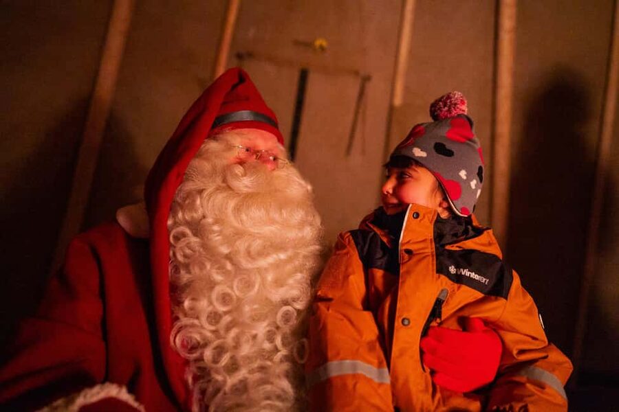 Rovaniemi: Meet Santa Claus & Northern Lights Experience - Smart ways to prepare for the evening