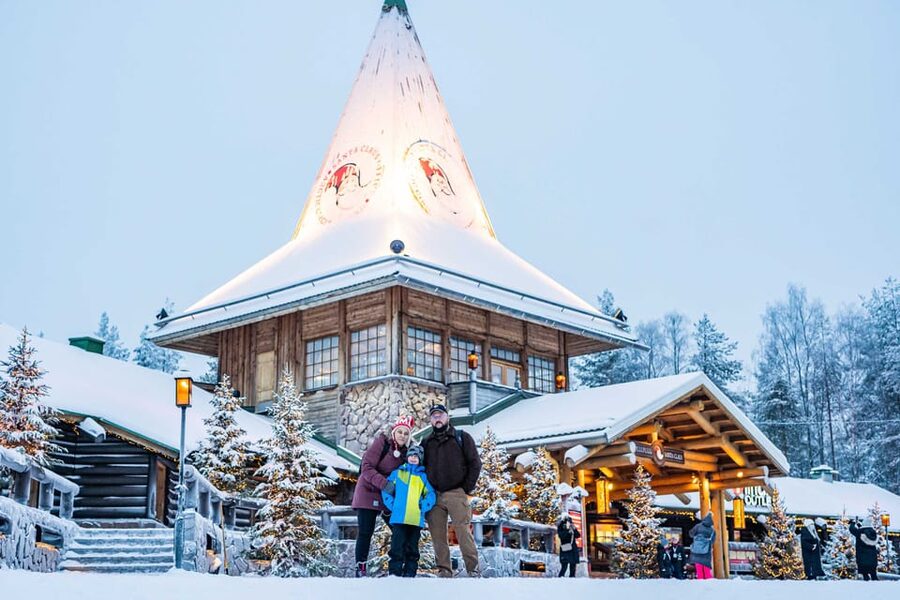 Rovaniemi: Private Pro Photoshoot in Santa Claus Village - Hotel pickup makes the morning easier
