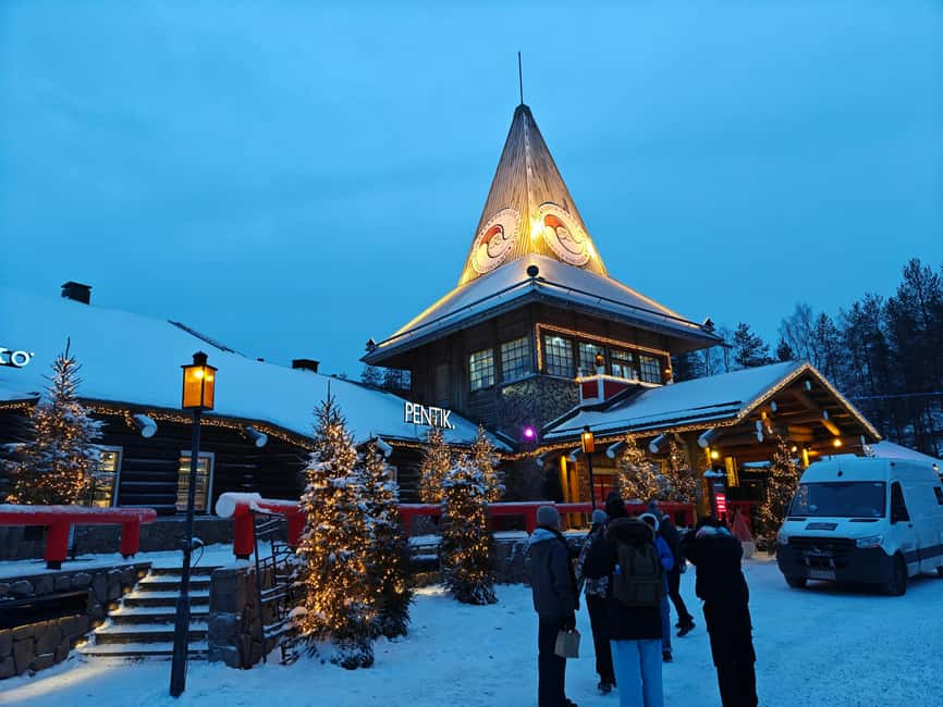 Rovaniemi: Private Santa Claus Village Tour & Sleigh Ride - Santa Claus Village without the usual wait