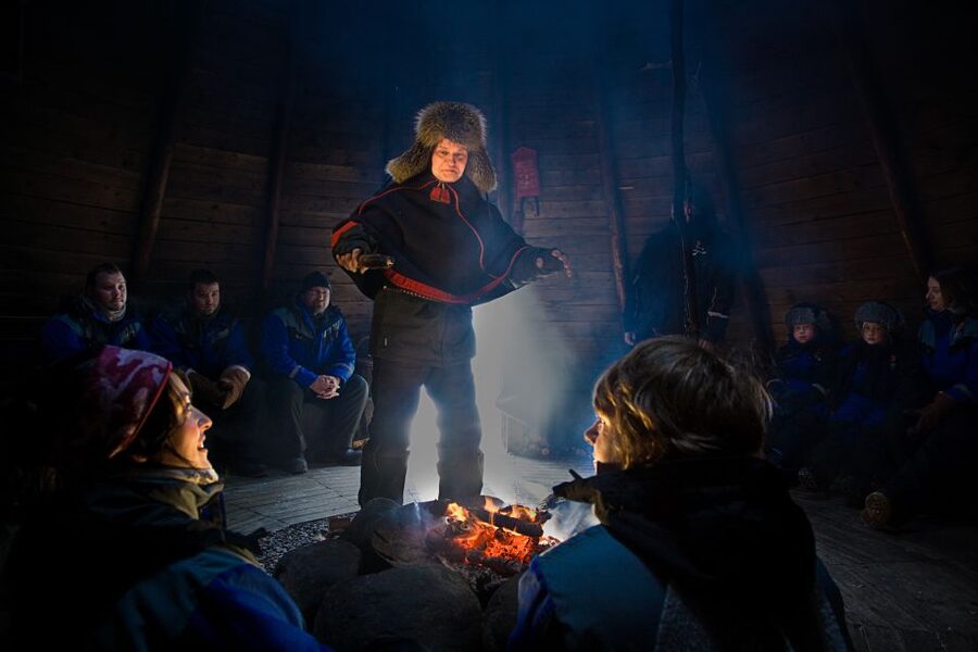 Rovaniemi: Santa’s Village & Snowmobiling to Reindeer Farm - Santa Claus Village before the snowmobiles