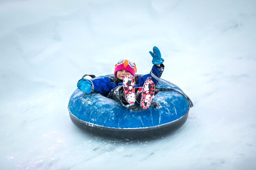 Rovaniemi: Snowman World Entry Ticket in Santa Claus Village - Ice sculptures and the frozen bar