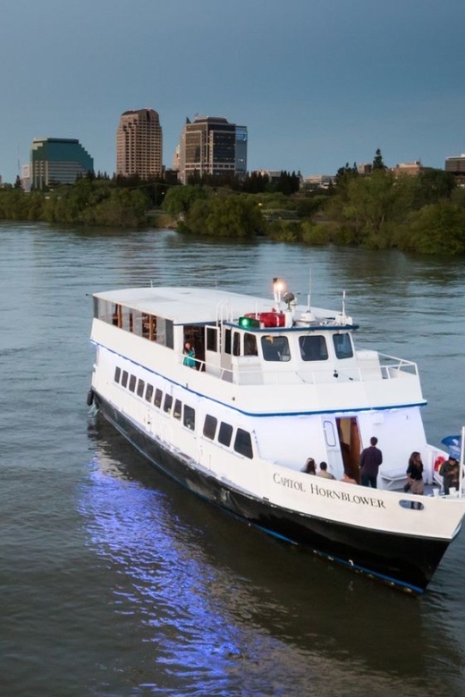 Sacramento: New Year's Eve River Cruise - What the 1.5-hour cruise feels like