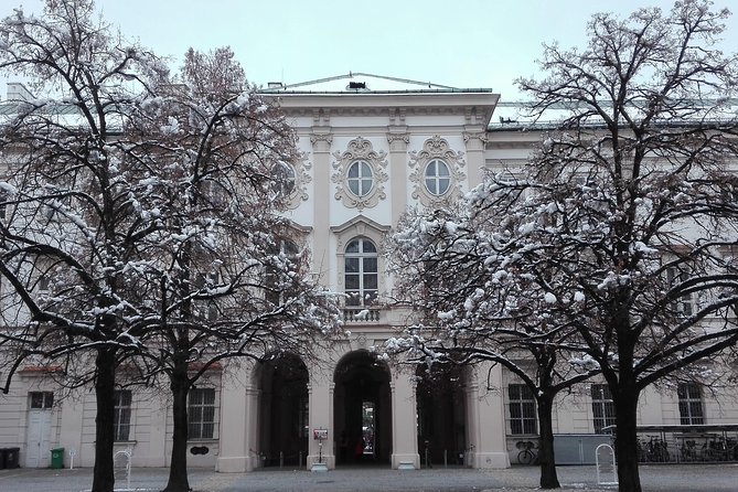 Salzburg: Christmas Concert at Mirabell Palace - Who will enjoy this concert most?