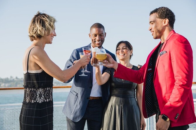 San Diego Christmas Day Dinner Buffet Cruise - Key points at a glance