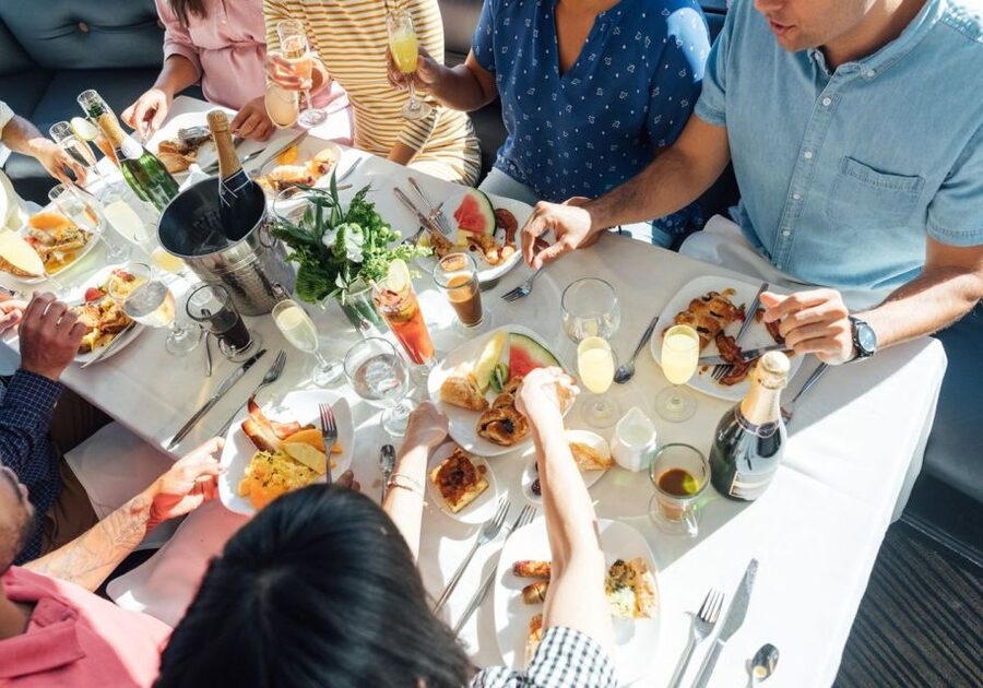 San Diego: New Year's Eve Gourmet Brunch or Dinner Cruise - What the two-hour cruise is really like