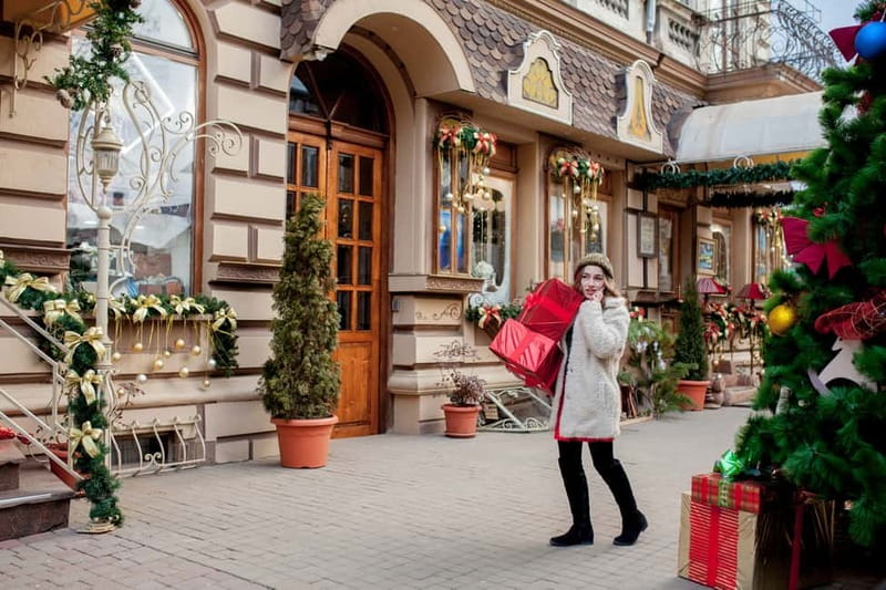 Stockholm: Christmas Market Magic Walking Tour with a Local - Why the eight-person limit matters