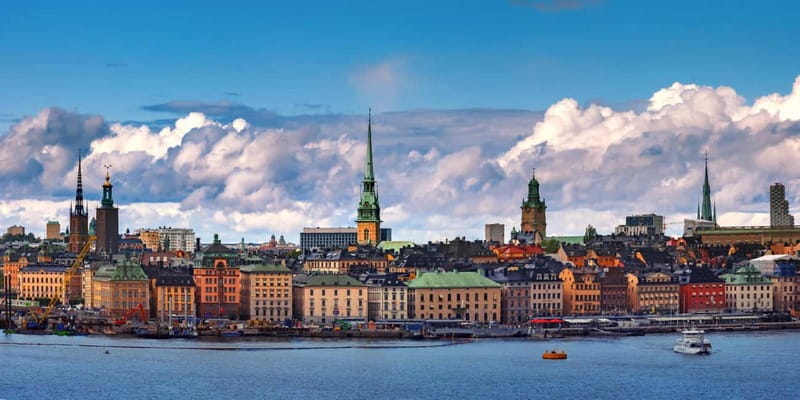 Stockholm: Christmas Market Magic Walking Tour with a Local - Who will enjoy this Christmas walk?