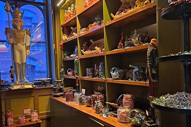 Stockholm Christmas Tour and Food Tasting Experience - Polkagris candy at Gamla Stans Polkagriskokeri