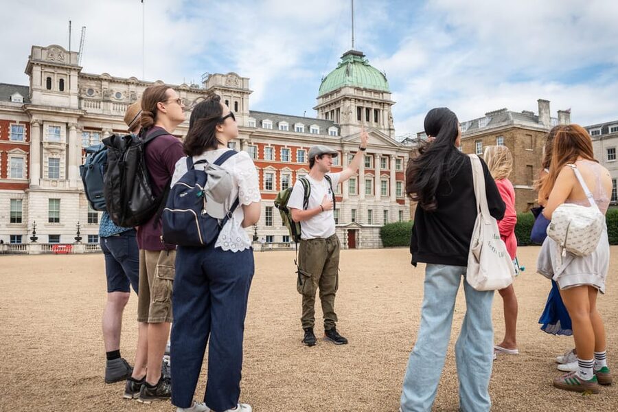Top London Sights Tour - Christmas Day Special! - Why Christmas Day changes the London experience
