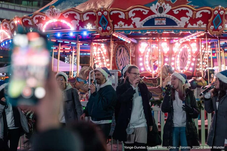 Toronto: Festive Lights Bus Tour - Is $36 a fair price?