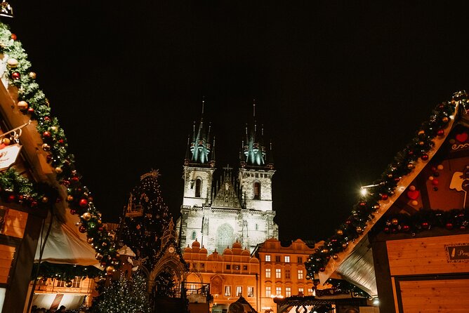 Tour 3 Magical Prague Markets with Locals, Christmas Goodies incl - Tylovo Náměstí finishes with a warm drink