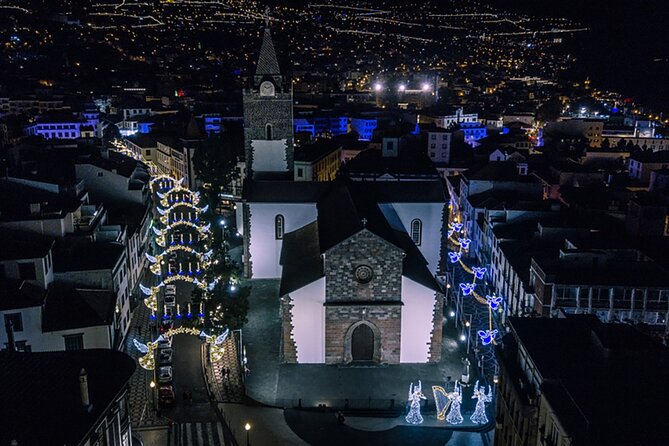 Tuk Tuk Funchal Magic Christmas Lights - Starting at Avenida Sá Carneiro
