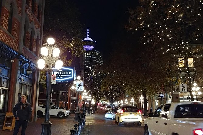 Vancouver Christmas Festival of Lights - What this Christmas lights tour is really like