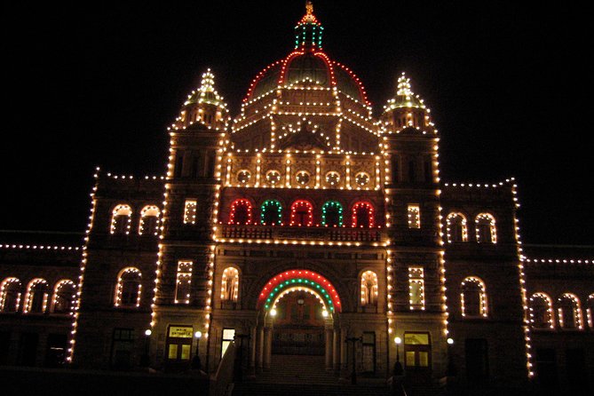 Victoria and Butchart Gardens Christmas Tour - Two hours around Victoria’s Inner Harbour