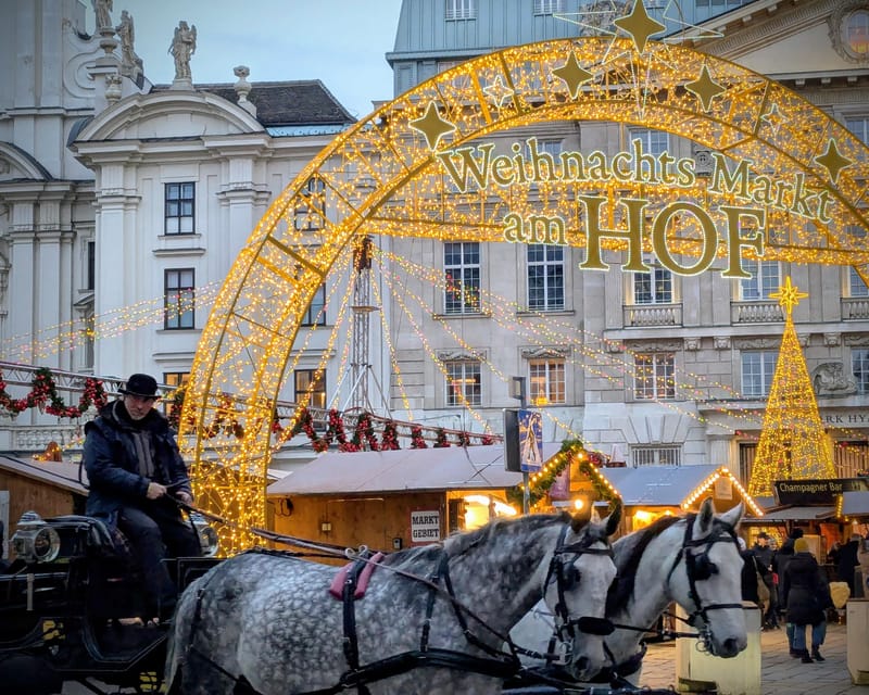 Vienna: Christmas Market Food and Drinks Tour - Gloria and the value of a local guide