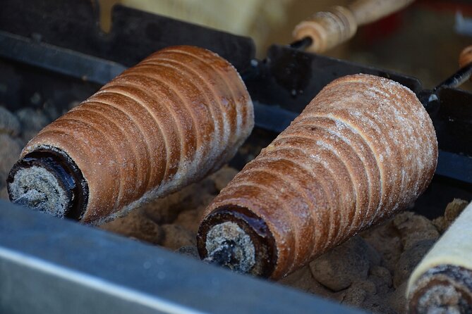 Vienna Guided Christmas Market Food and Drink Tour - Why Four Markets Beat One