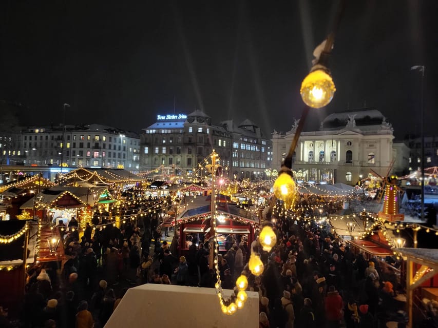 Zurich Christmas Market Tour - The Singing Christmas Tree at Walcheplatz