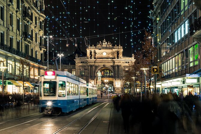 Zurich’s Enchanted Christmas: A Festive Journey - What the two-hour format really gives you